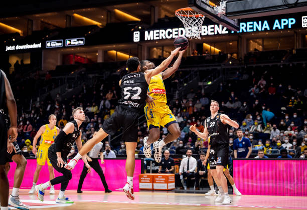 英雄还是受 英雄还是受