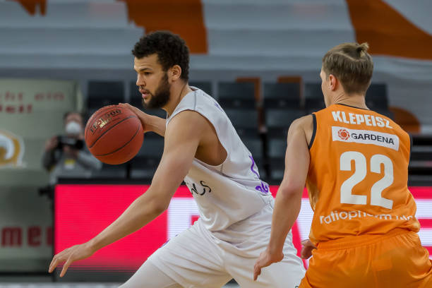 部的支持 部的支持